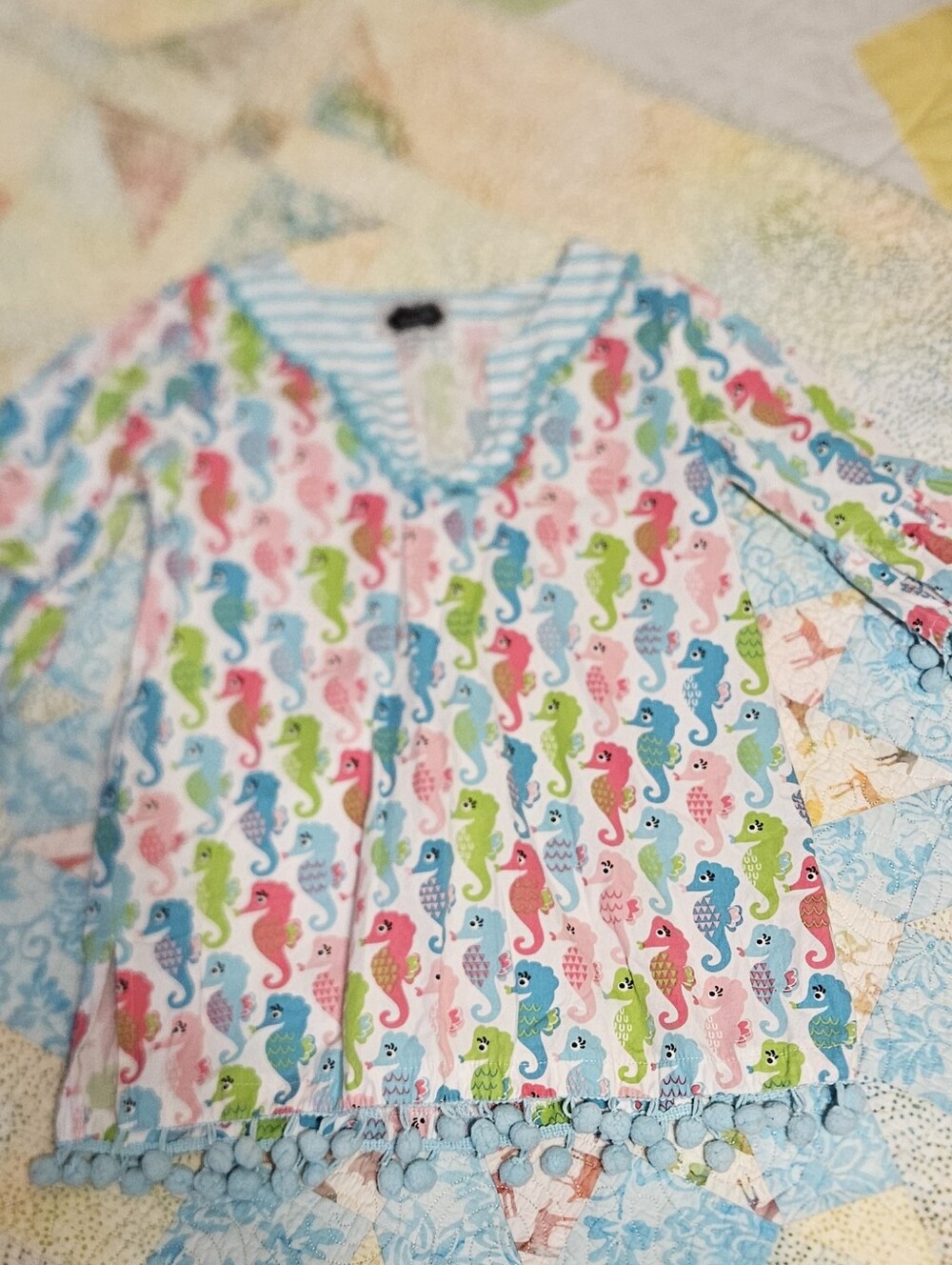 Mudpie Size 5T Girls Seahorse Swimsuit Cover UP